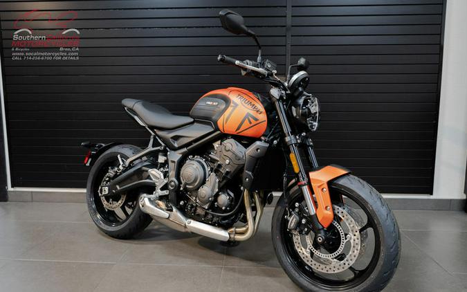 2023 Triumph Trident 660 Matte Baja Orange / Matte Storm Grey