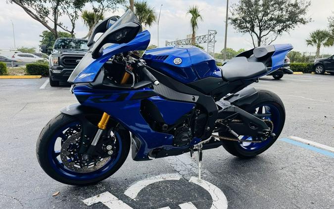 2018 Yamaha YZF-R1