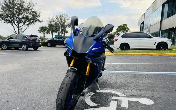 2018 Yamaha YZF-R1