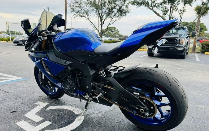 2018 Yamaha YZF-R1