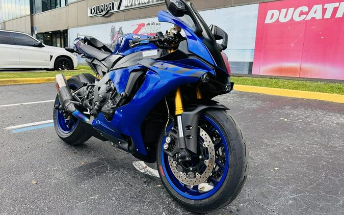 2018 Yamaha YZF-R1