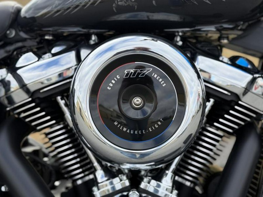 2026 Harley-Davidson® FLHC - Heritage Classic