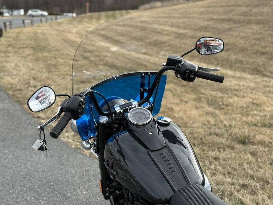 2026 Harley-Davidson® FLHC - Heritage Classic