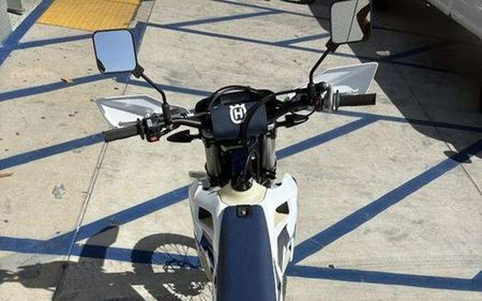 2025 Husqvarna® FE 350s