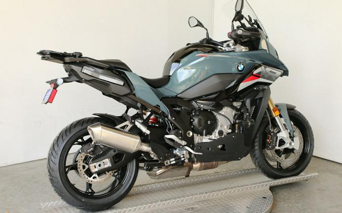 2026 BMW S 1000 XR