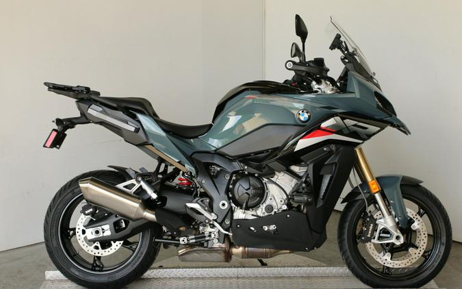 2026 BMW S 1000 XR