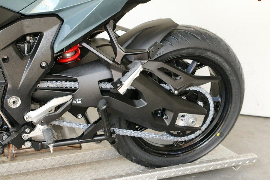 2026 BMW S 1000 XR