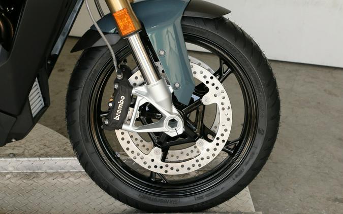 2026 BMW S 1000 XR