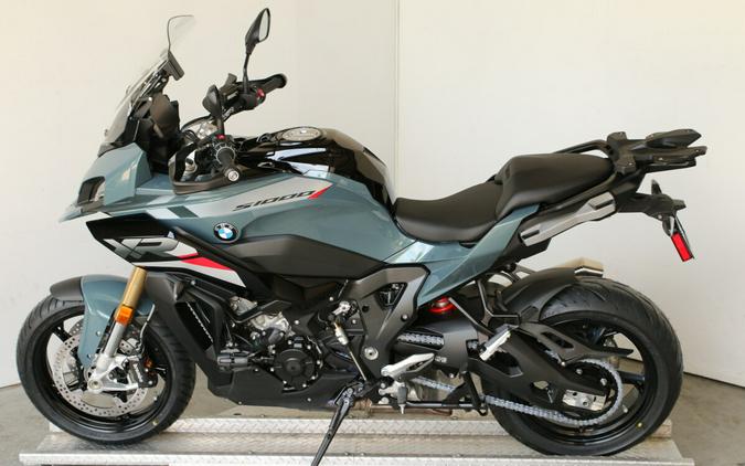 2026 BMW S 1000 XR
