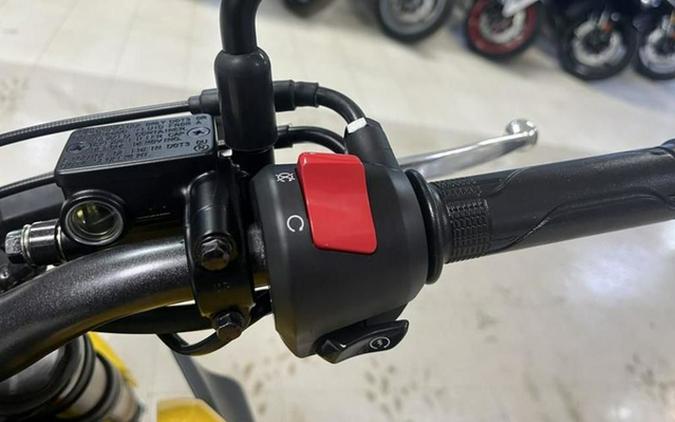 2025 Honda CB300R ABS