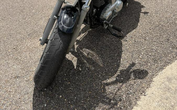 2012 Harley-Davidson 1200 Custom BLACK W/ PINSTRIPE
