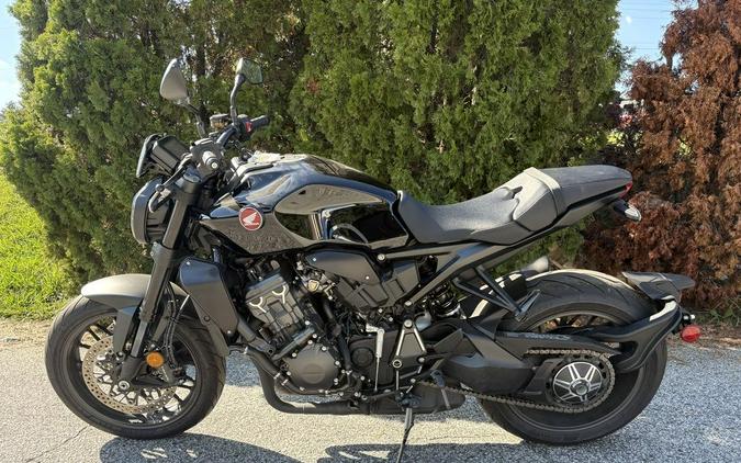 2024 Honda CB1000R Black Edition