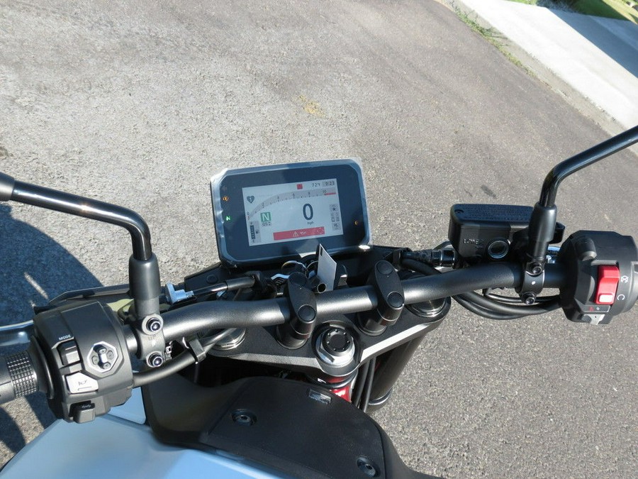 2025 Honda® CB750 Hornet