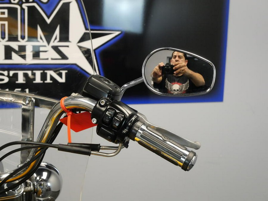 2011 Harley-Davidson® FLSTC - Heritage Softail® Classic