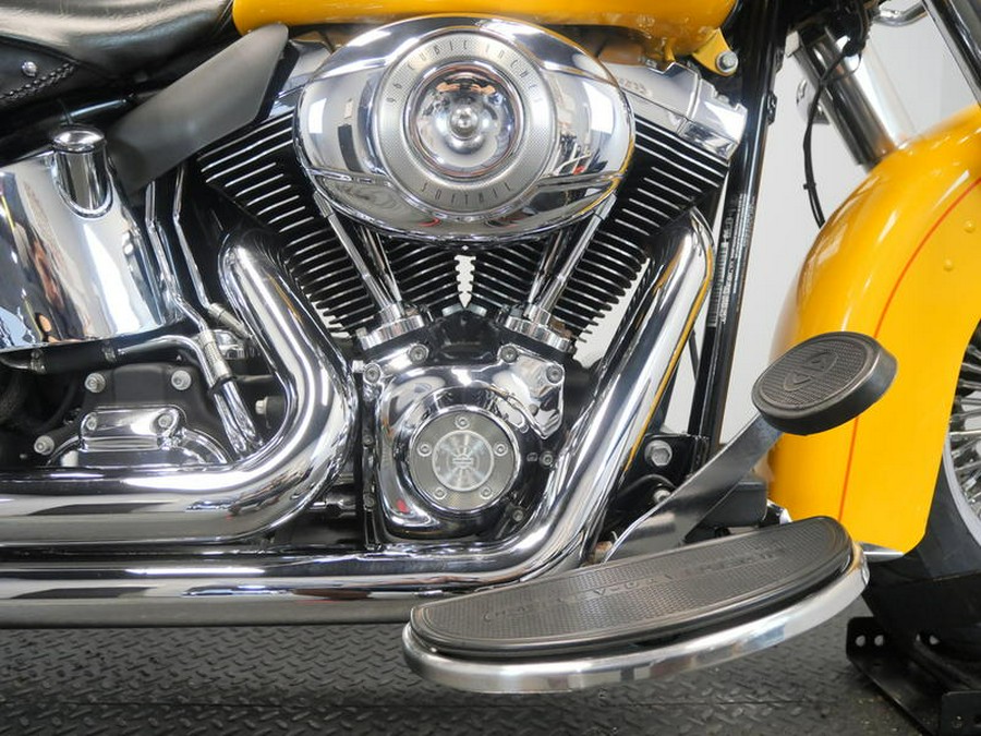 2011 Harley-Davidson® FLSTC - Heritage Softail® Classic