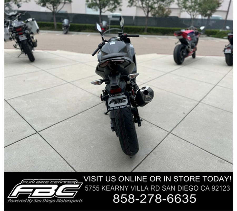 2026 Kawasaki Ninja 500 Metallic Flat Spark Black