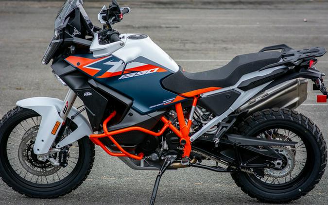 2026 KTM 1390 Super Adventure R