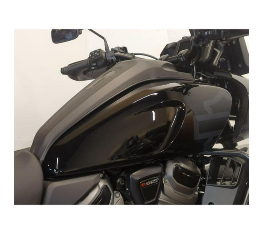 2022 Harley-Davidson® RA1250S - Pan America™ 1250 Special