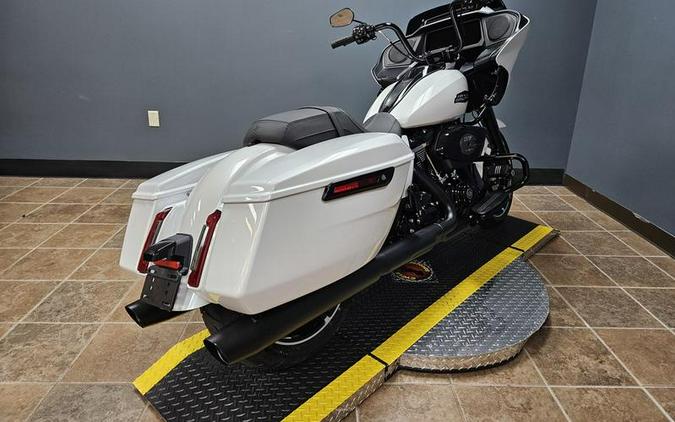 2024 Harley-Davidson® FLTRX - Road Glide®