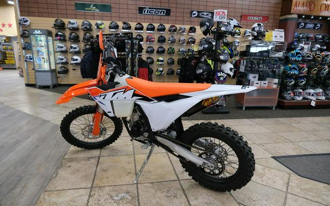 New 2023 KTM 350 XCF