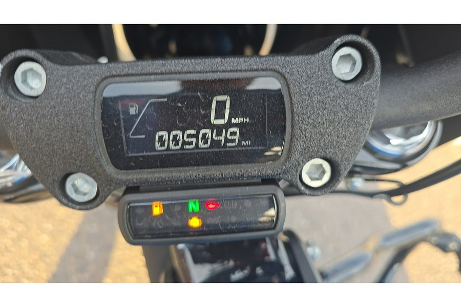 2022 Harley-Davidson® Softail Street Bob 114