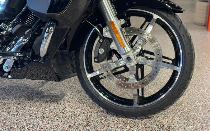 2025 Harley-Davidson FLHXU - Street Glide Ultra