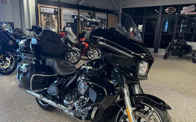 2025 Harley-Davidson FLHXU - Street Glide Ultra