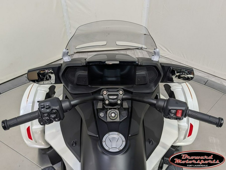 2026 Can-Am Spyder F3 Limited Platine