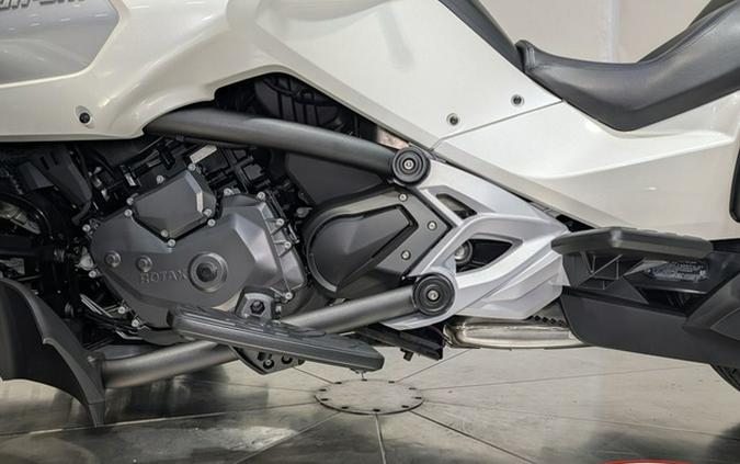 2026 Can-Am Spyder F3 Limited Platine