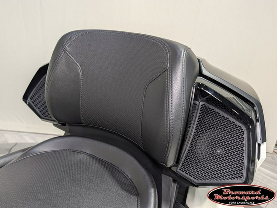 2026 Can-Am Spyder F3 Limited Platine