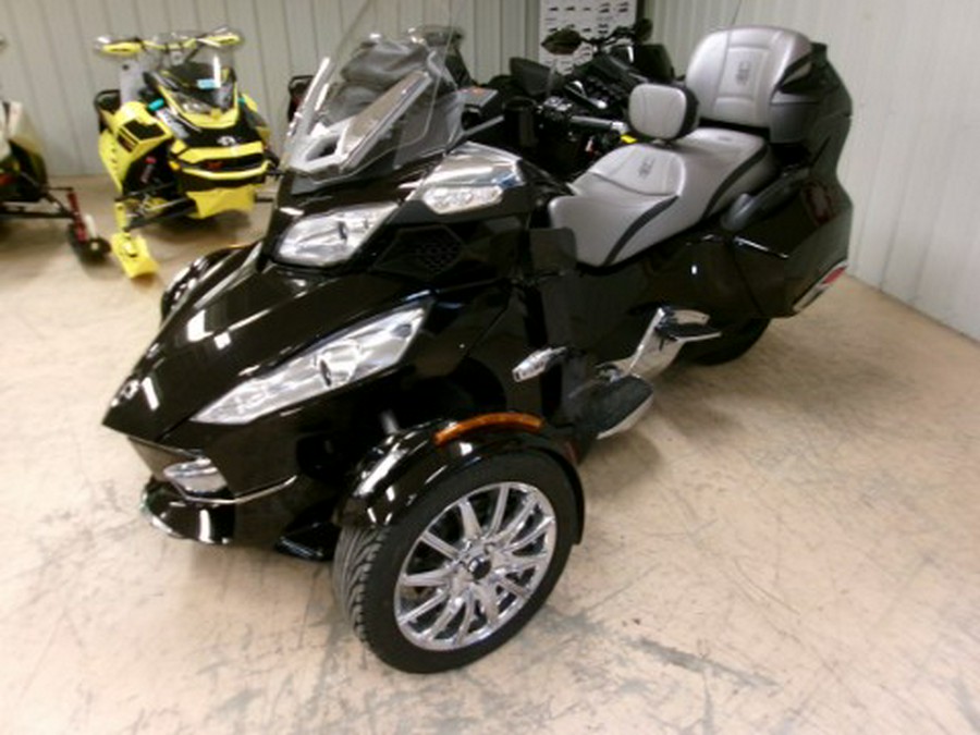 2013 Can-Am Spyder® RT Limited