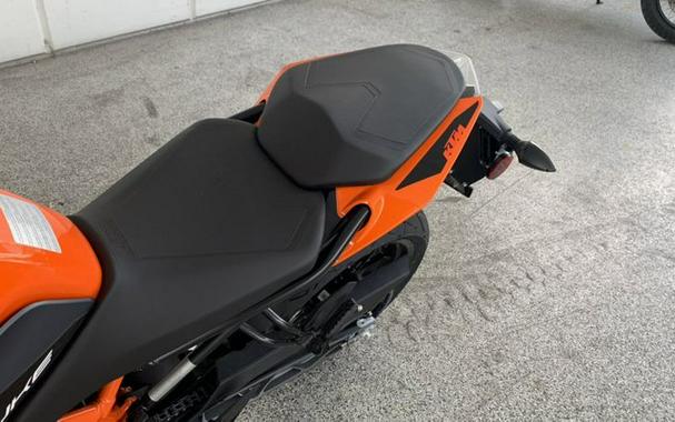 2023 KTM 390 DUKE