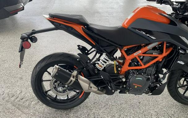 2023 KTM 390 DUKE