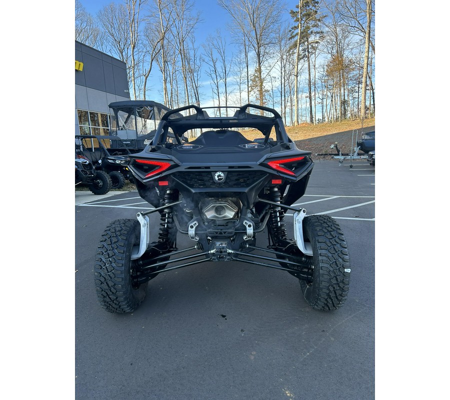 2024 Can-Am™ Maverick R X rs