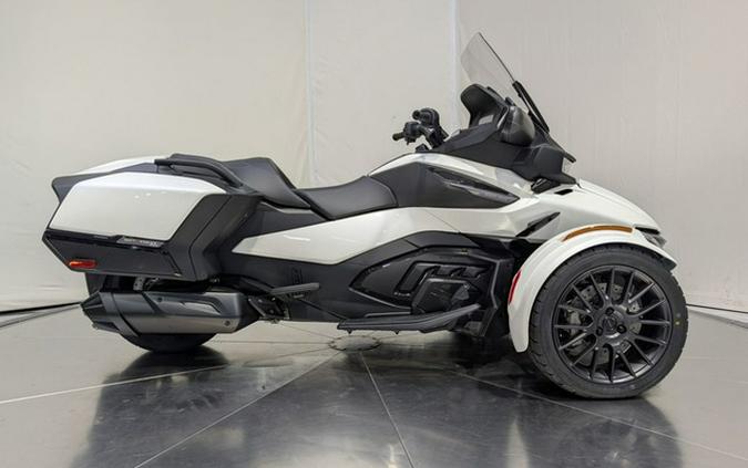 2026 Can-Am Spyder RT