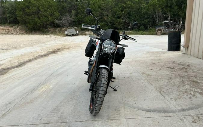 2025 ROYAL ENFIELD Bear 650 Boardwalk White