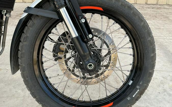 2025 ROYAL ENFIELD Bear 650 Boardwalk White