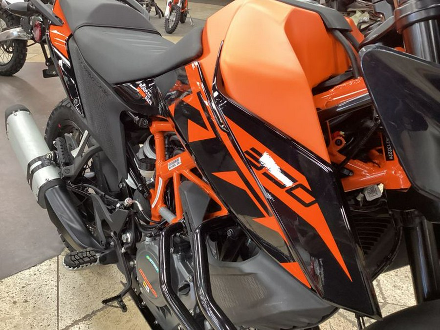 New 2023 KTM 390 ADVENTURE SPOKE W ORANGE