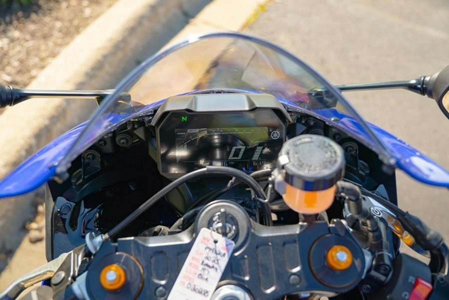 2025 Yamaha YZF R7
