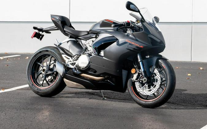 2024 Ducati Panigale V2 Black on Black