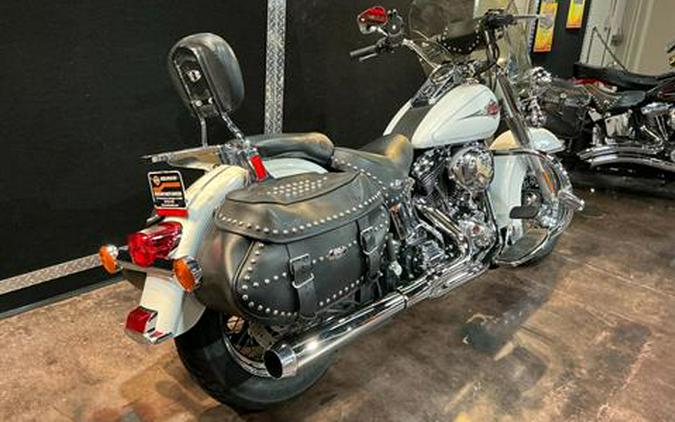 2001 Harley-Davidson FLSTC/FLSTCI Heritage Softail® Classic