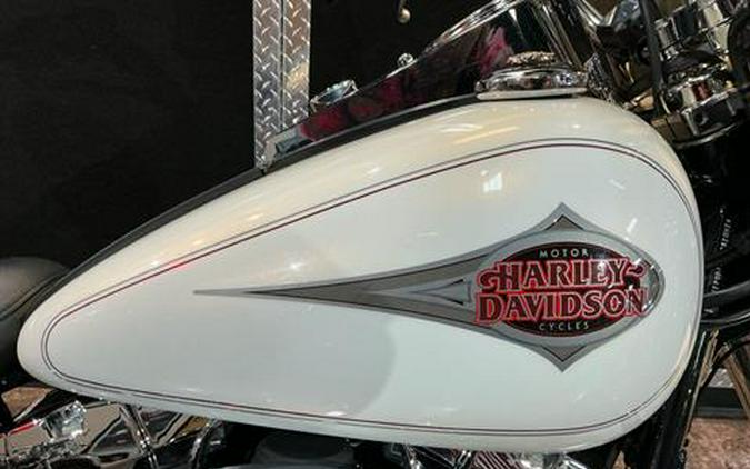 2001 Harley-Davidson FLSTC/FLSTCI Heritage Softail® Classic