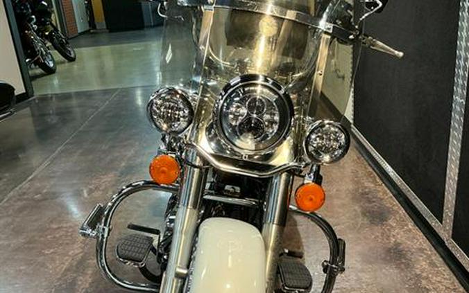 2001 Harley-Davidson FLSTC/FLSTCI Heritage Softail® Classic