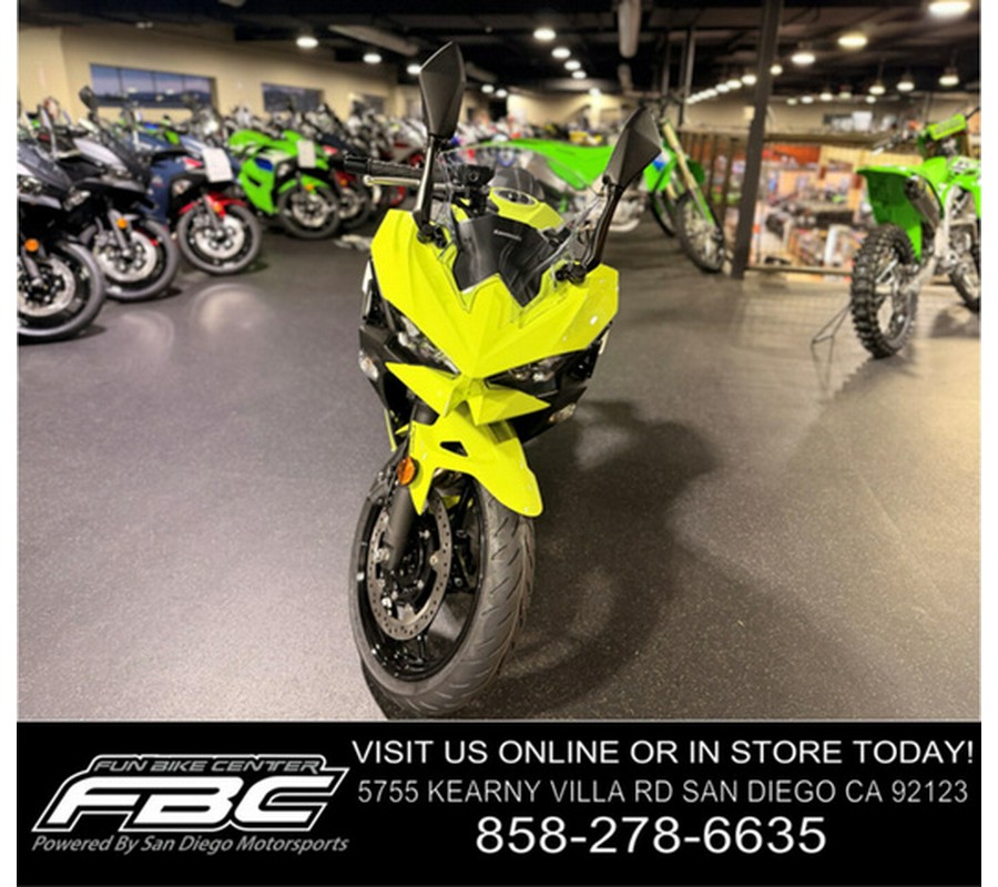 2026 Kawasaki Ninja 500 ABS Metallic Yellowish Green/Ebony SE ABS