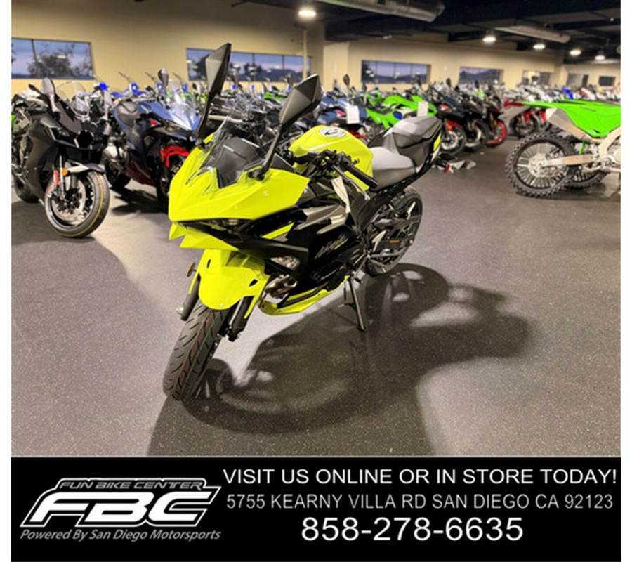 2026 Kawasaki Ninja 500 ABS Metallic Yellowish Green/Ebony SE ABS