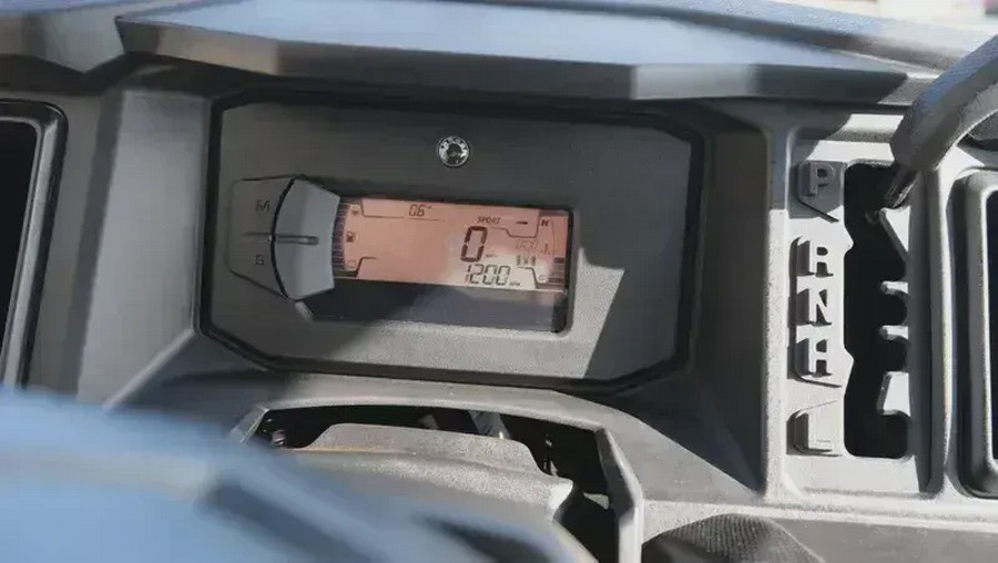 2026 CAN-AM DEFENDER MAX LONE STAR HD11