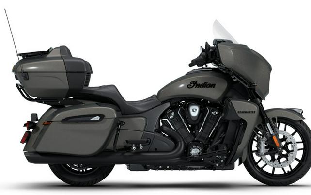 2026 Indian Motorcycle Roadmaster® PowerPlus Dark Horse® with 112 and PowerBand Audio Package