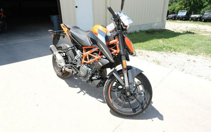 New 2023 KTM 390 DUKE