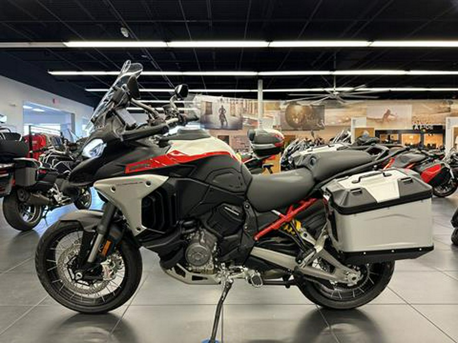 2025 Ducati Multistrada V4 Rally Adventure Travel & Radar