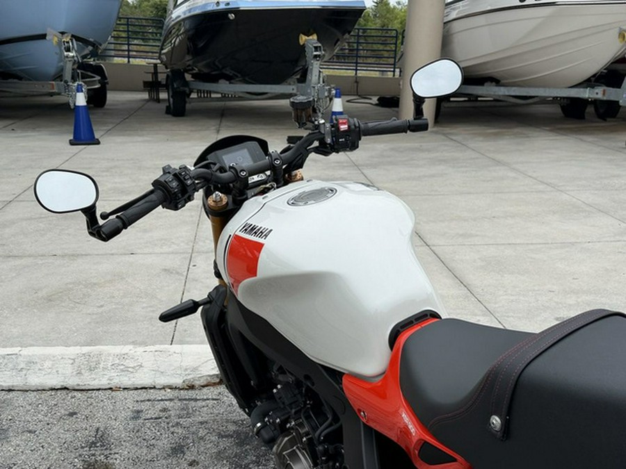 2024 Yamaha XSR 900